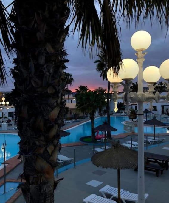 Lovely Apartment Near The Beach With Pool & Wifi Калета де Фусте Екстериор снимка